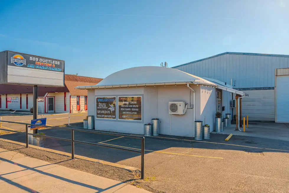 The 509 Ductless showroom building on S 1st St in Selah, with the sign over the entrance and parking out front